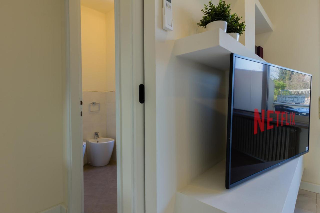 Apartment Fronte Di Garda, La Finestra Sull'acqua